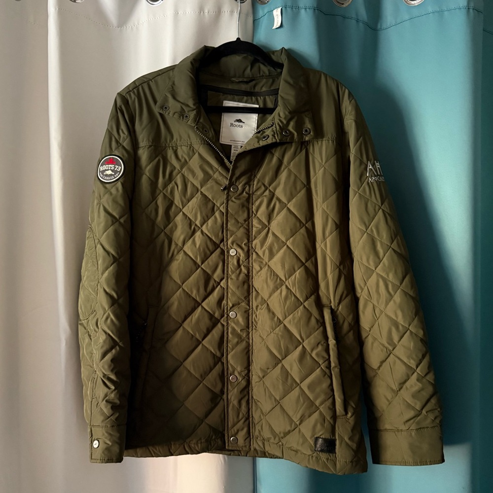 American Horror Story: Apocalypse Roots 73 Green Quilted Jacket Winter Warm Rare - Picture 2 of 6